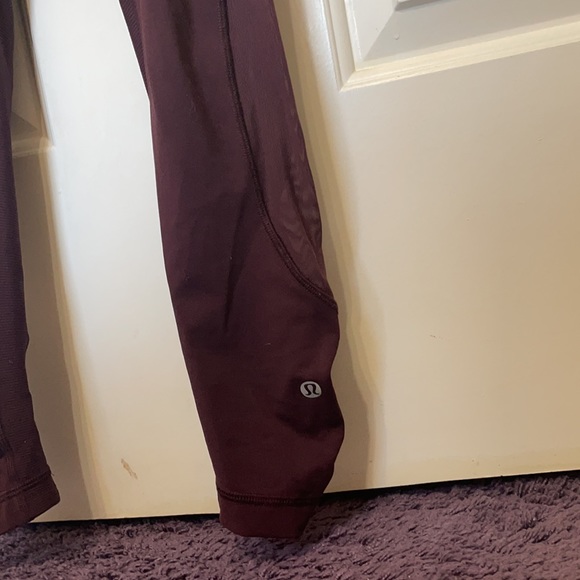 Lululemon leggings - Picture 4 of 7